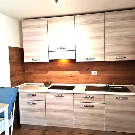 1913 Apartmán
